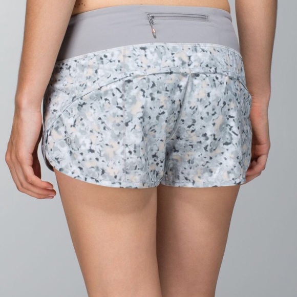 lululemon athletica Pants - NEW Lululemon Athletica Speed Shorts